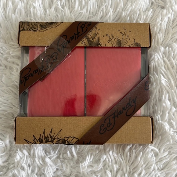 ❌SOLD❌❌Ed Hardy Manicure-Pedicure Set - Picture 2 of 3